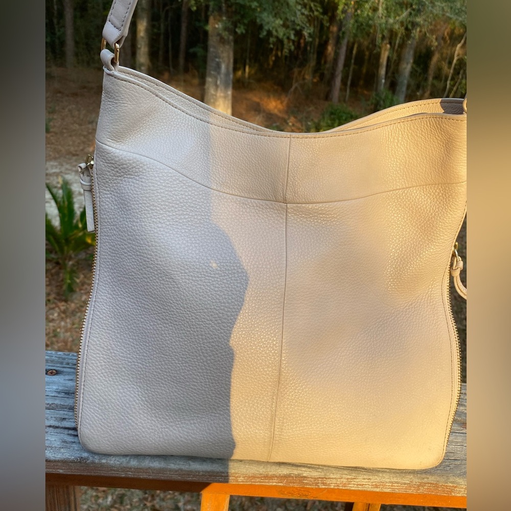 Tory Burch Ivy Pebble Leather Hobo - Picture 3 of 12